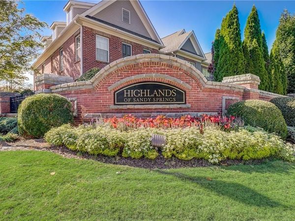 7215 Highland Bluff, Unit 2, Atlanta, GA 30328