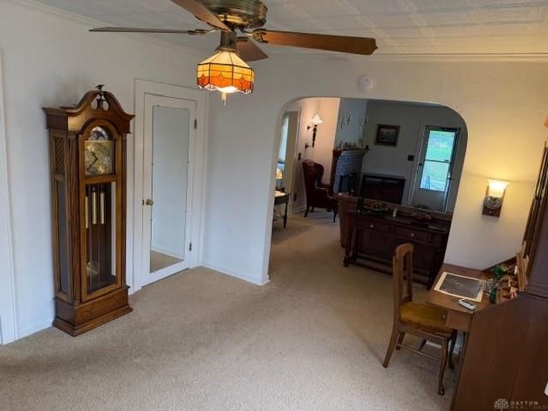 330 W 1st Street, Springfield Township, OH 45504 Photo 5