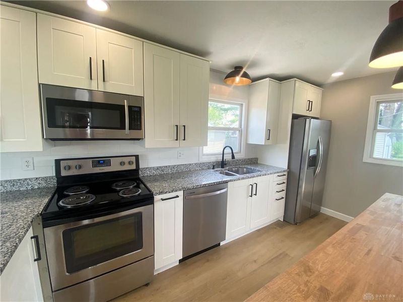 1109 S Circle Drive, Xenia, OH 45385 Photo 6