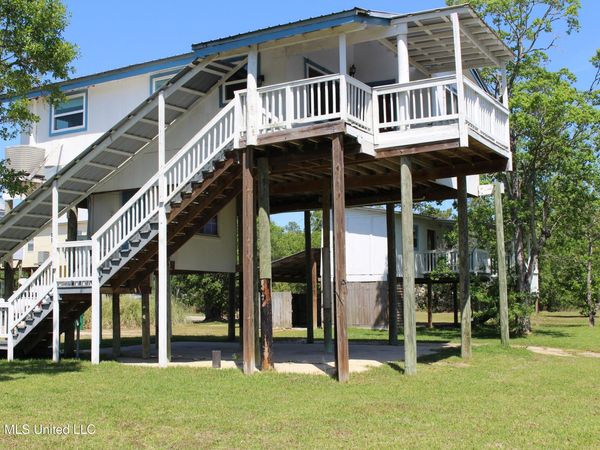 4021 Sailfish Street, Bay Saint Louis, MS 39520