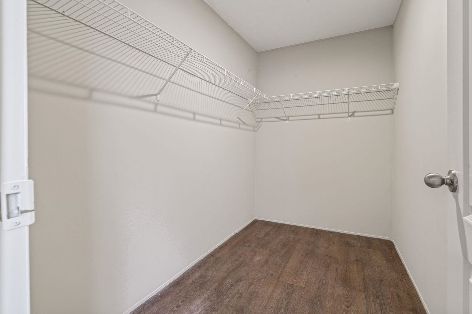 3288 Marshland Rd.  Photo 12