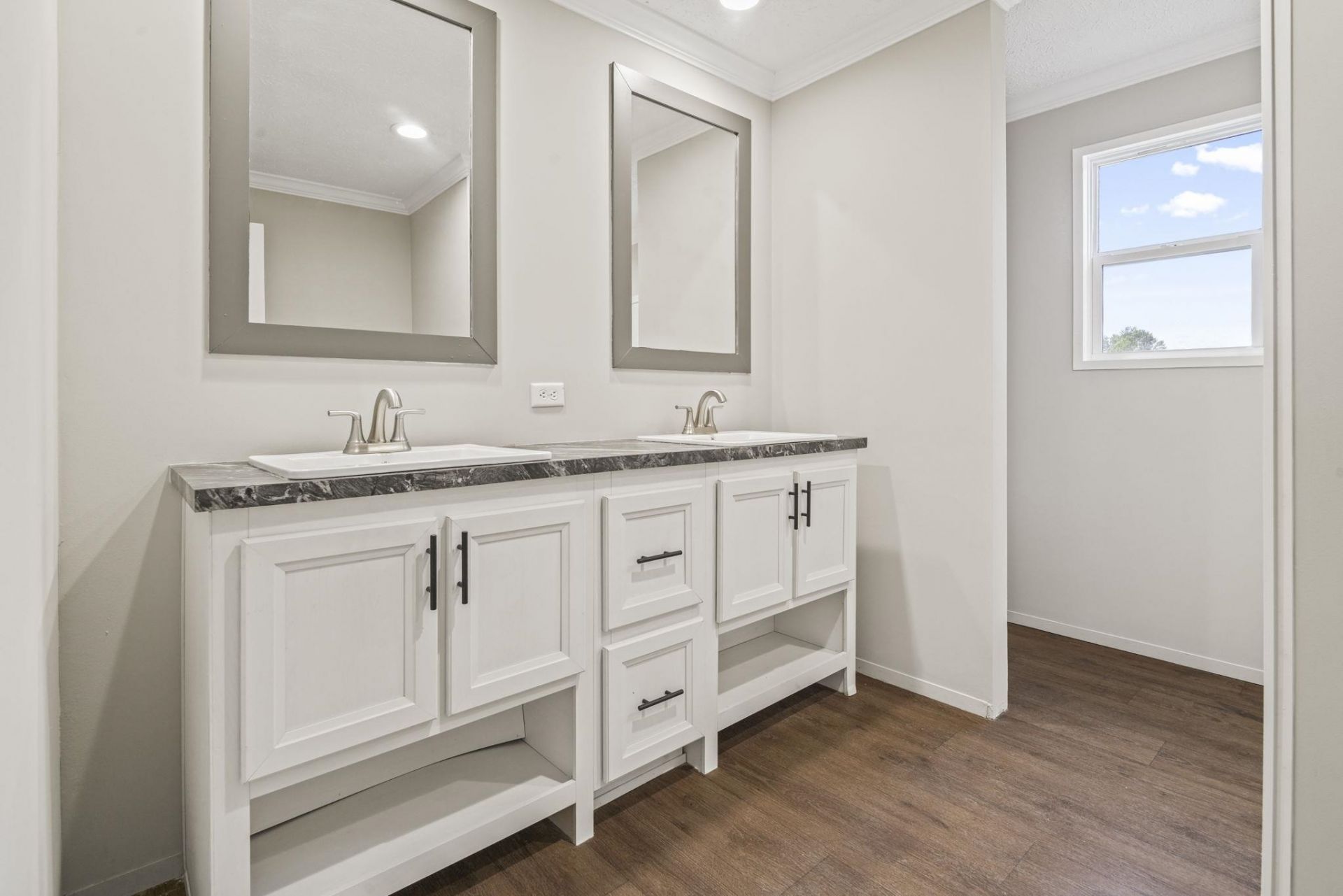 3288 Marshland Rd.  Photo 16