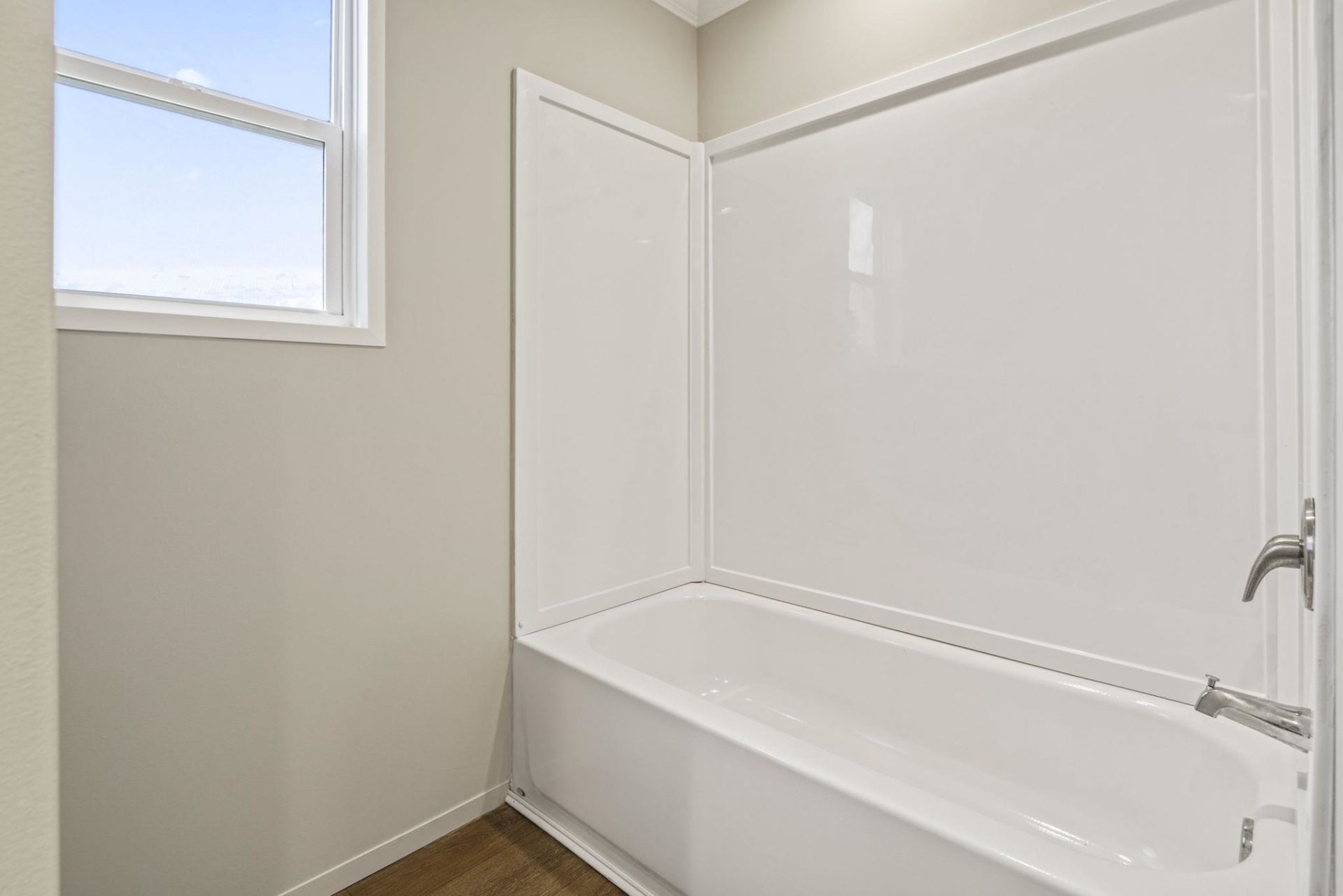 3288 Marshland Rd.  Photo 17