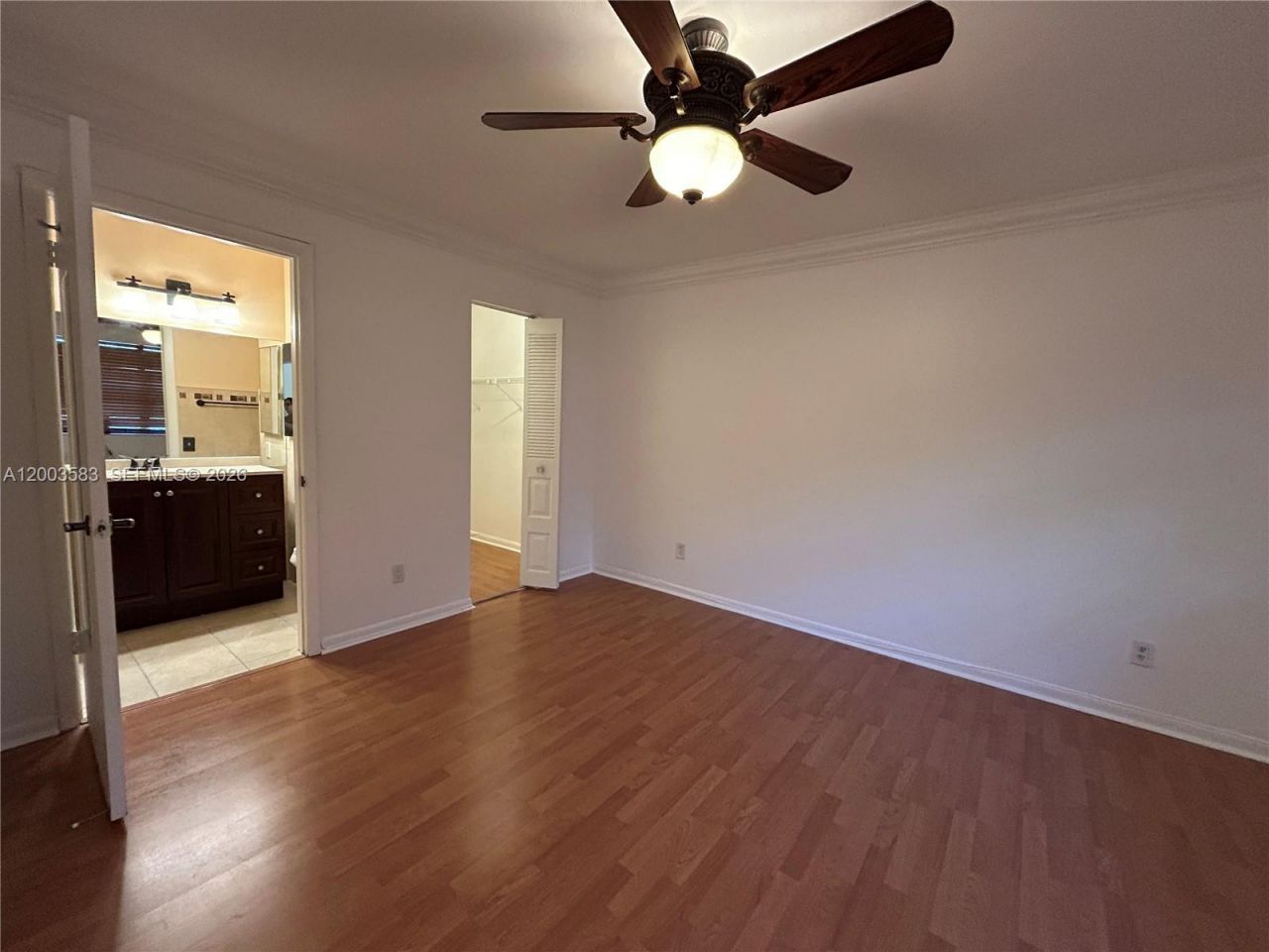 10613 NW 11th St , Unit 205, Pembroke Pines, FL 33026 Photo