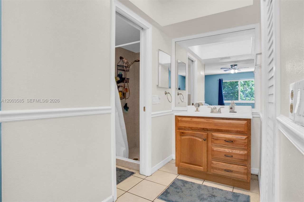 7481 NW 11th Pl, Plantation, FL 33313 Photo