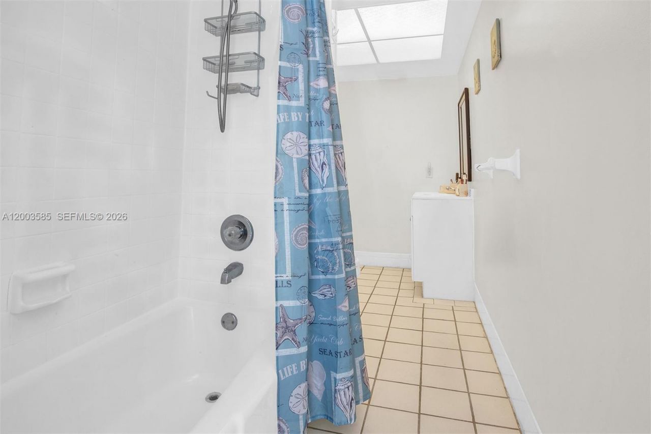 7481 NW 11th Pl, Plantation, FL 33313 Photo