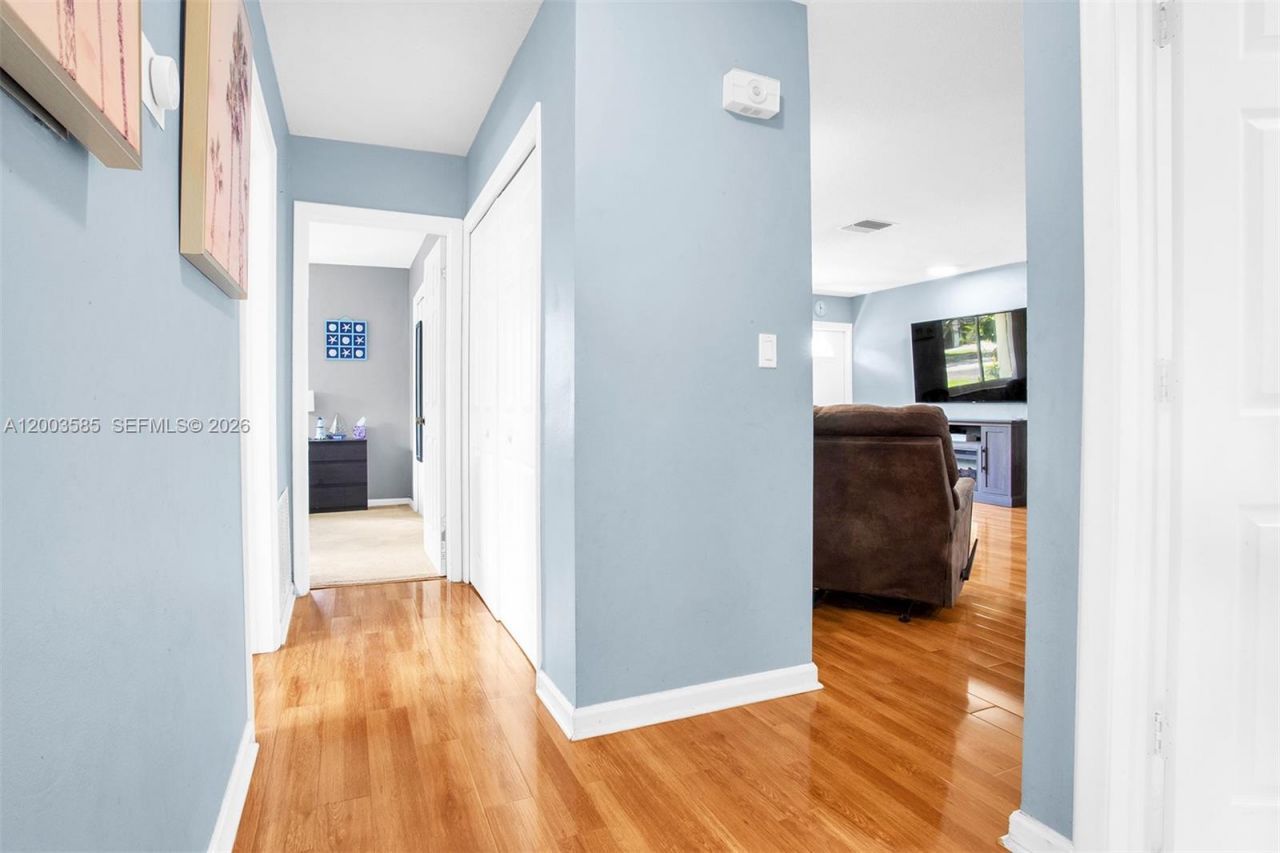 7481 NW 11th Pl, Plantation, FL 33313 Photo