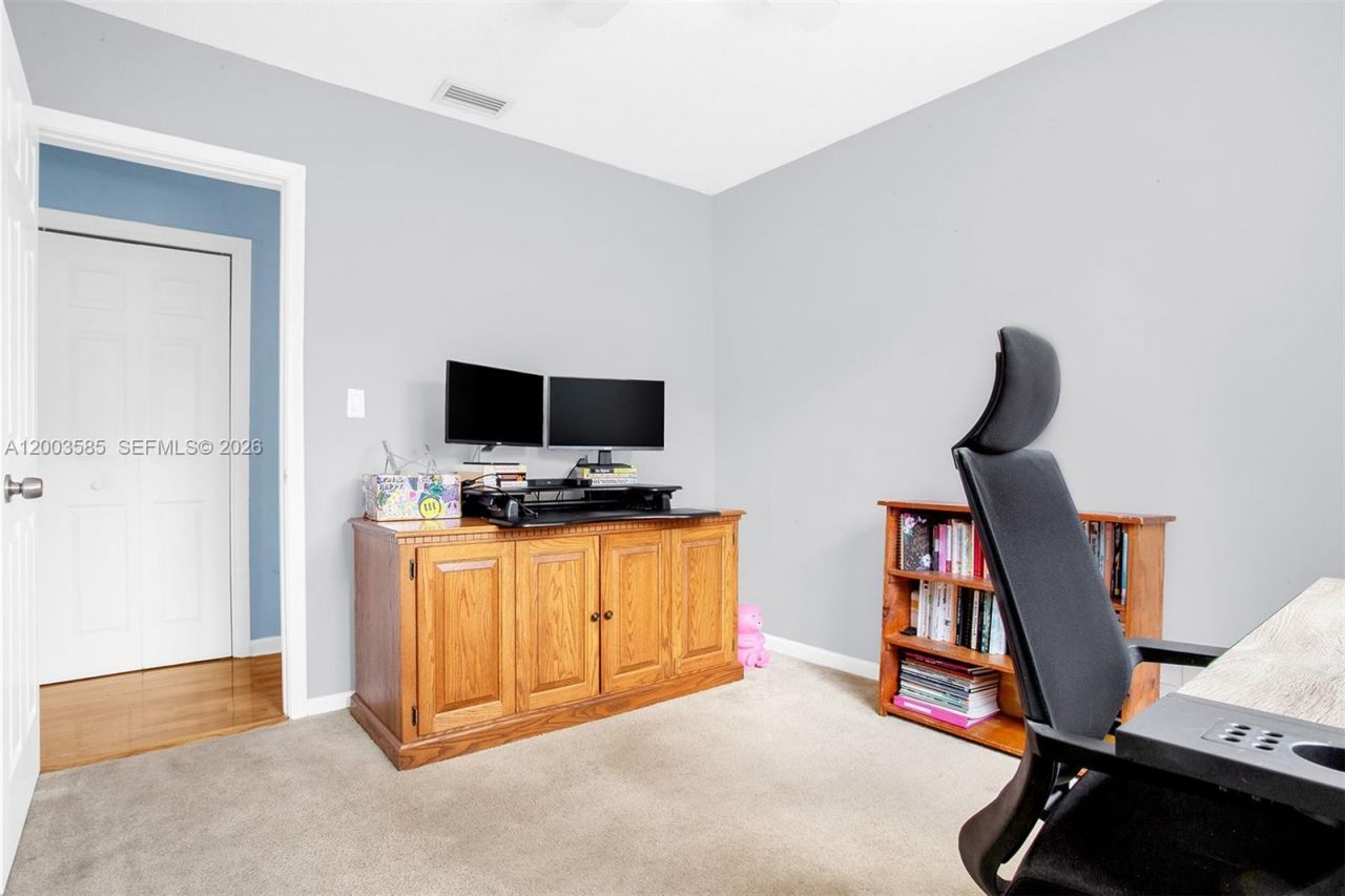 7481 NW 11th Pl, Plantation, FL 33313 Photo