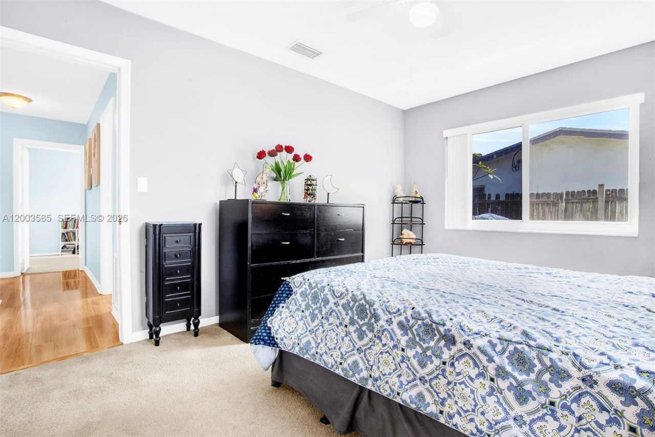 7481 NW 11th Pl, Plantation, FL 33313 Photo