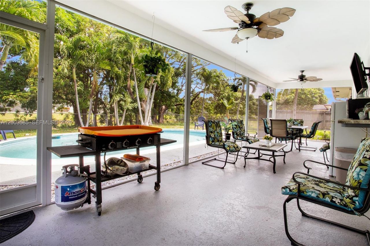 7481 NW 11th Pl, Plantation, FL 33313 Photo