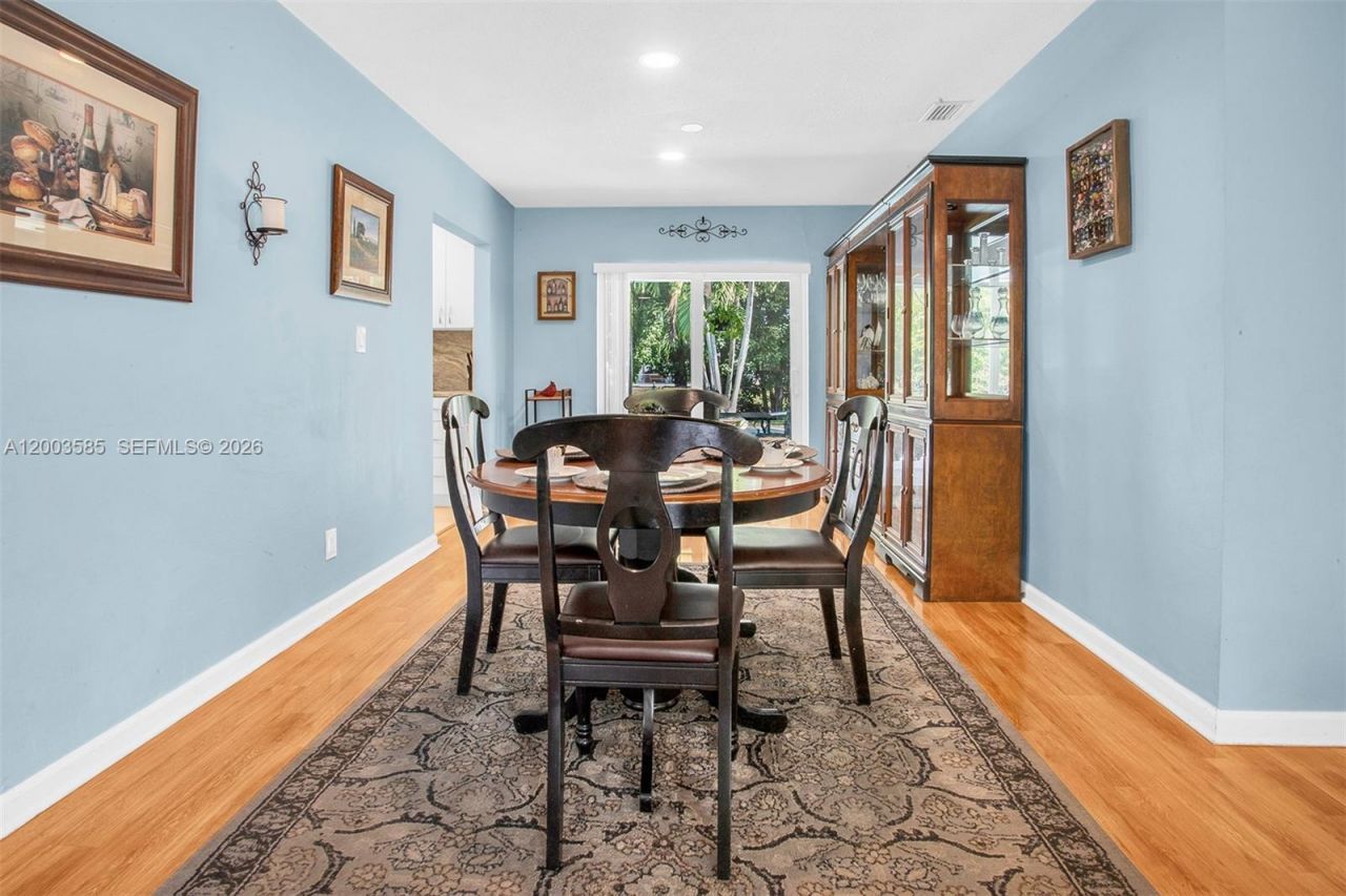 7481 NW 11th Pl, Plantation, FL 33313 Photo