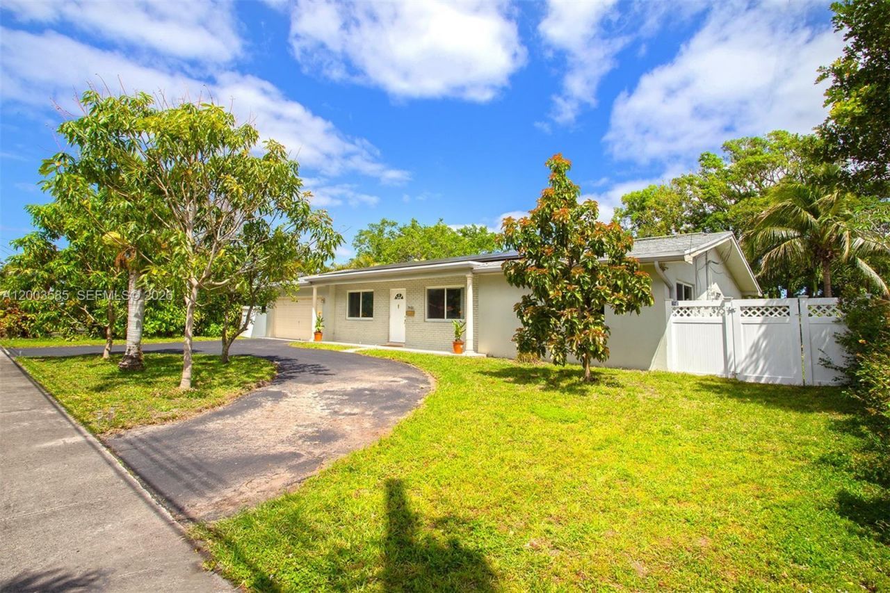 7481 NW 11th Pl, Plantation, FL 33313 Photo