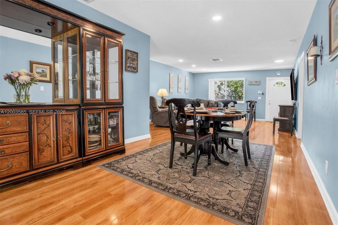 7481 NW 11th Pl, Plantation, FL 33313 Photo