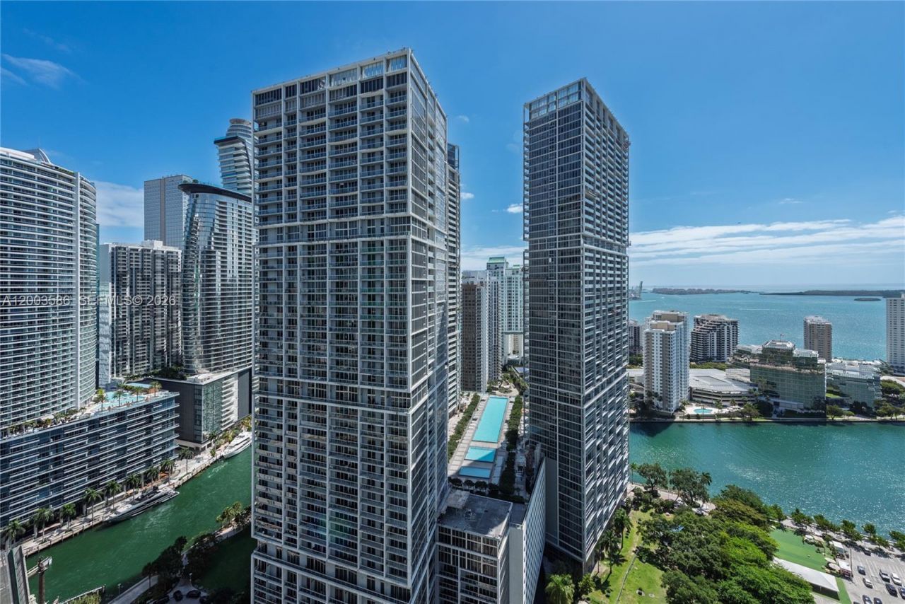 500 Brickell Ave , Unit 3802, Miami, FL 33131 Photo