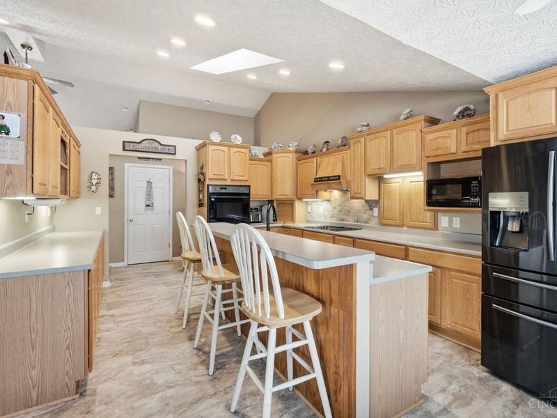 7353 Ross Road, Washington Township, OH 45054 Photo 21