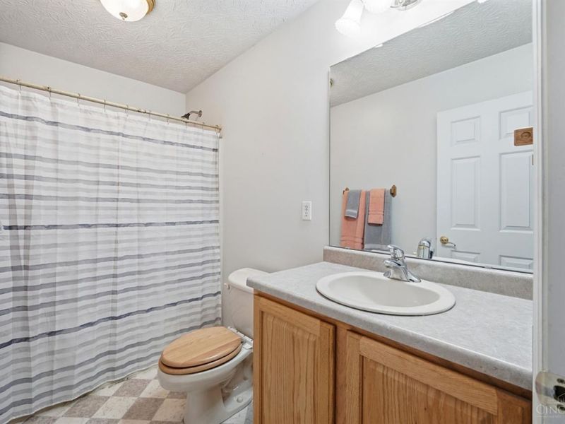 7353 Ross Road, Washington Township, OH 45054 Photo 41