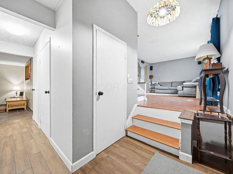 8085 Morse Road , New Albany, OH 43054 Photo 5