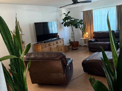 1408 Youngs Ave, Sacramento, CA 95838 Photo