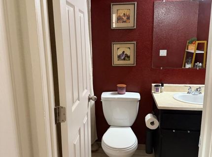 1408 Youngs Ave, Sacramento, CA 95838 Photo