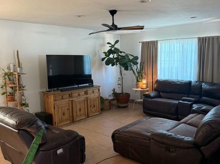 1408 Youngs Ave, Sacramento, CA 95838 Photo