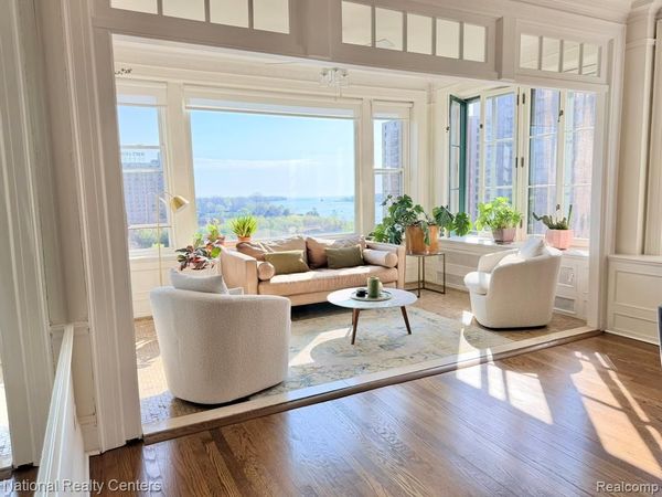 8120 E Jefferson Ave E Jefferson Avenue, Detroit, MI 48214