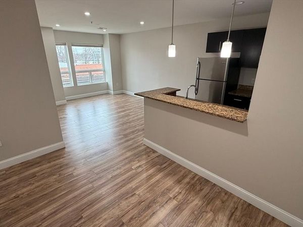 75 S Main Street, Unit 412, Attleboro, MA 02703