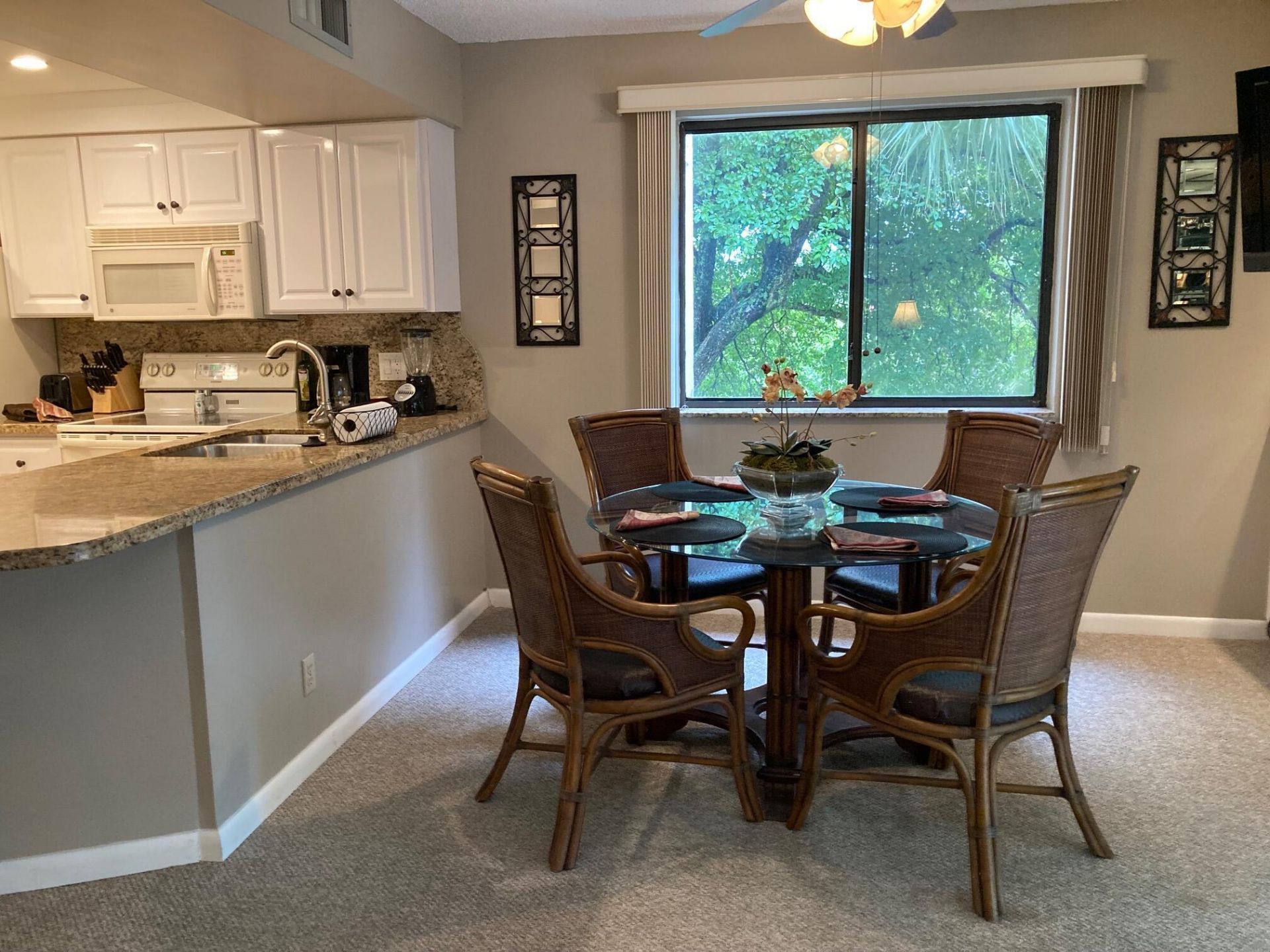 1605 Us-1, Unit E301, Jupiter, FL 33477 Photo