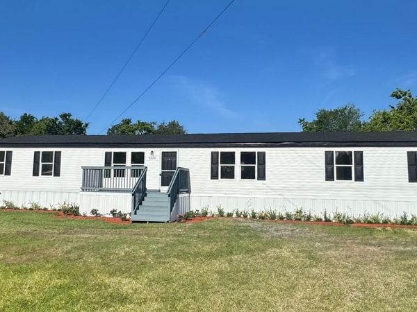 4220 OLD DIXIE HIGHWAY , AUBURNDALE, FL 33823