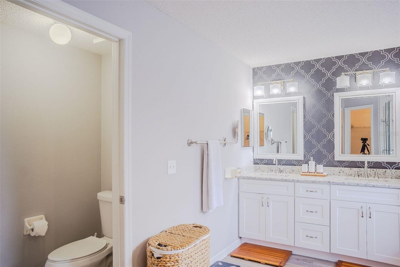 5795 Windsor Hill Drive , Port Orange, FL 32128 Photo