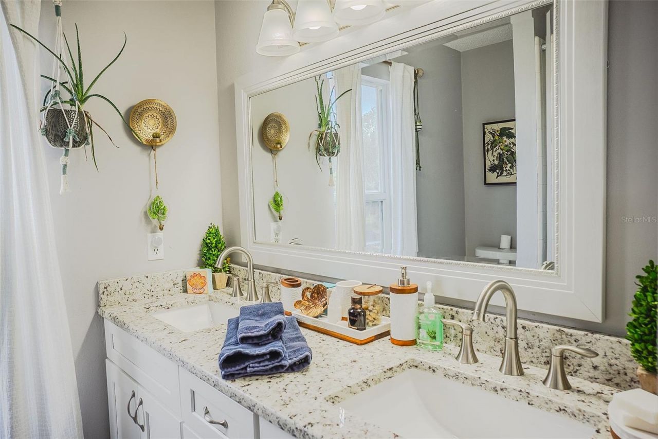 5795 Windsor Hill Drive , Port Orange, FL 32128 Photo