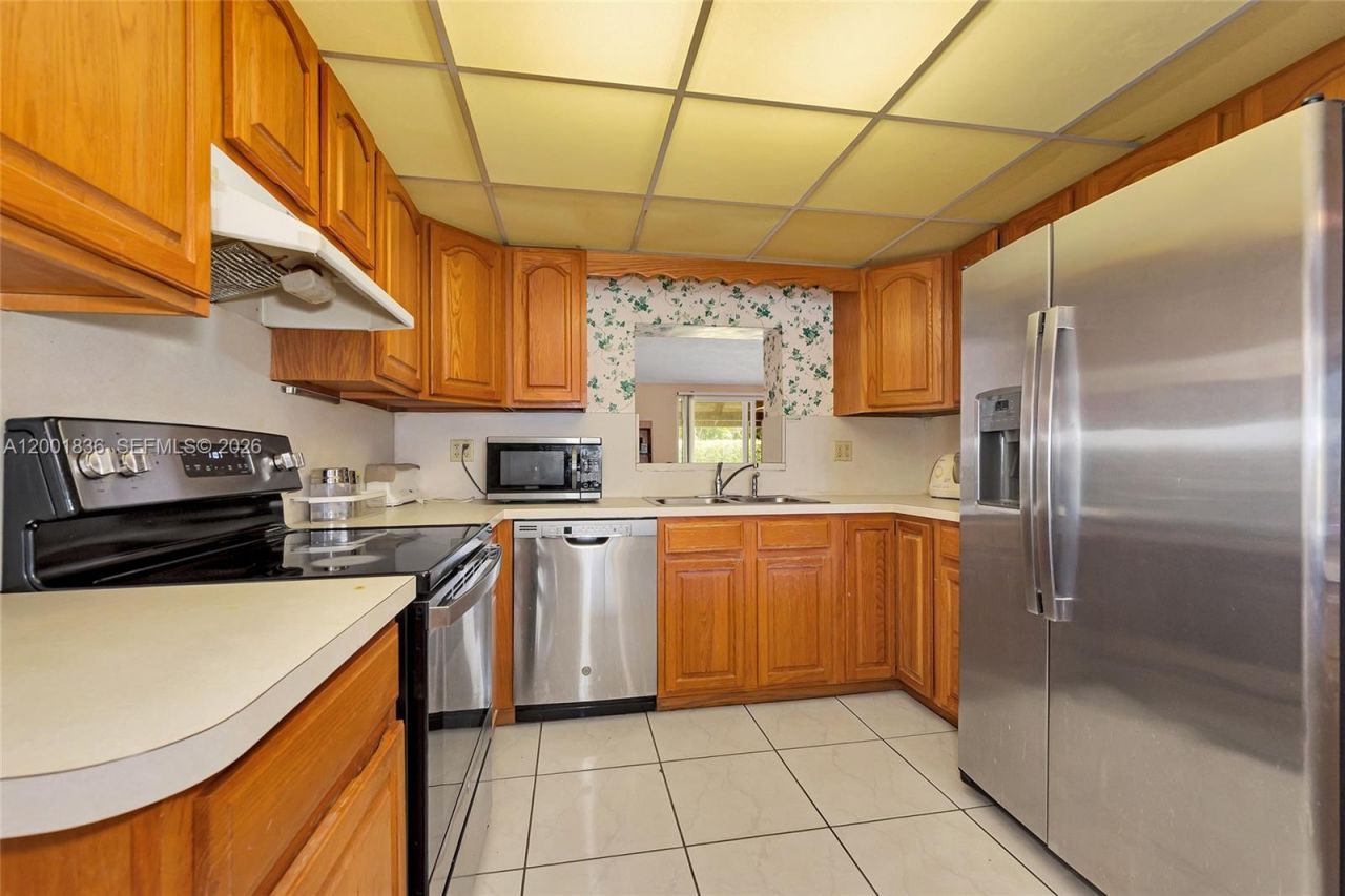 8355 SW 131st St , Pinecrest, FL 33156 Photo