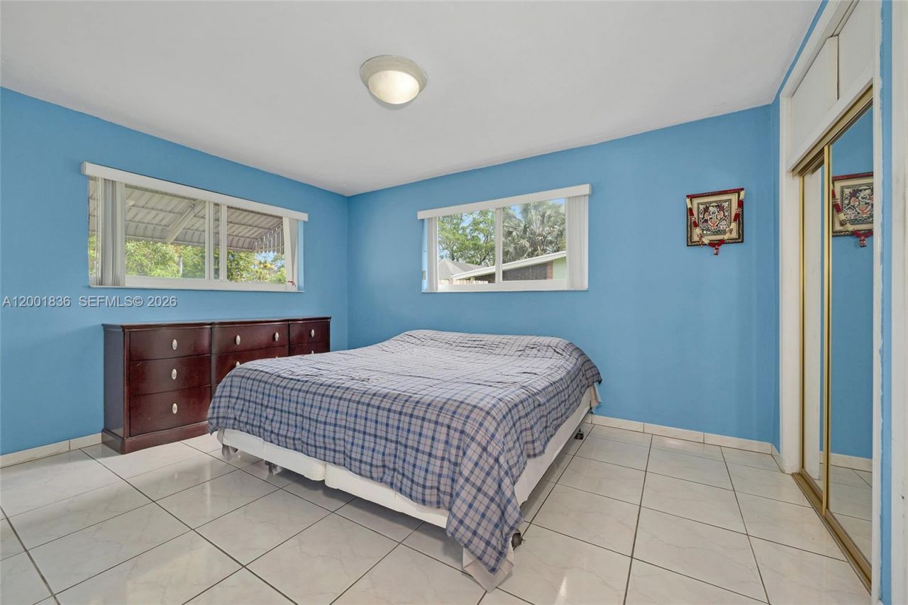 8355 SW 131st St , Pinecrest, FL 33156 Photo