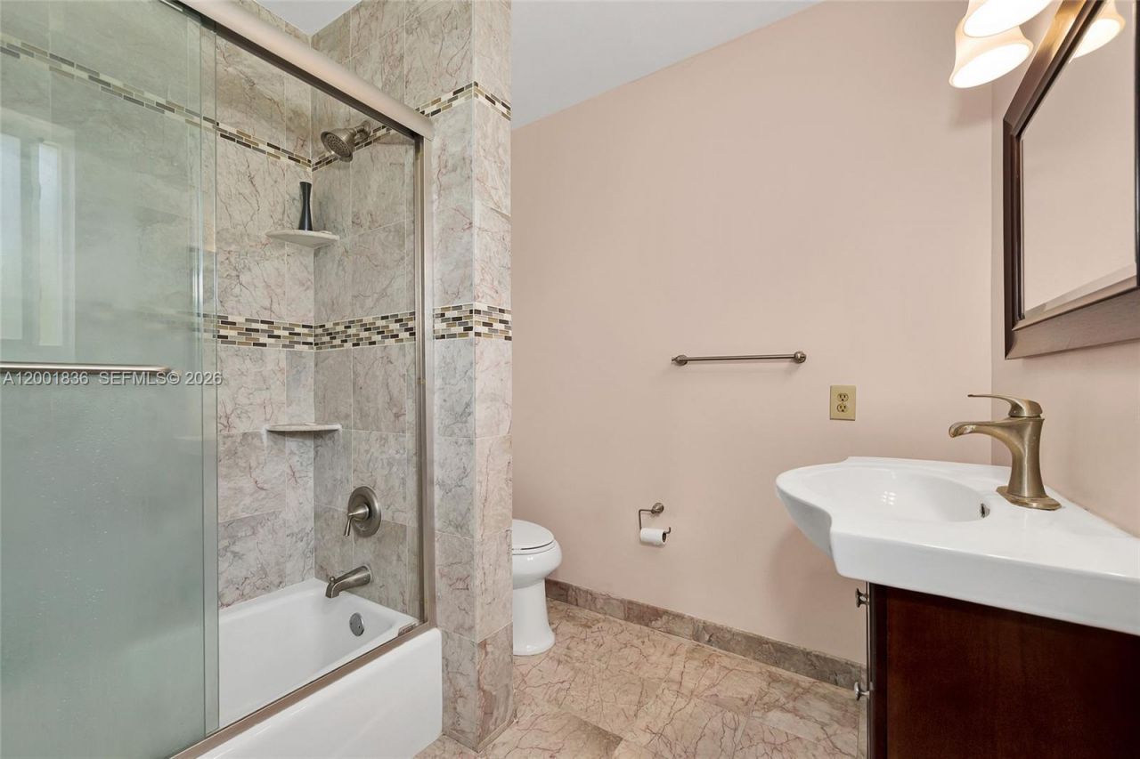 8355 SW 131st St , Pinecrest, FL 33156 Photo