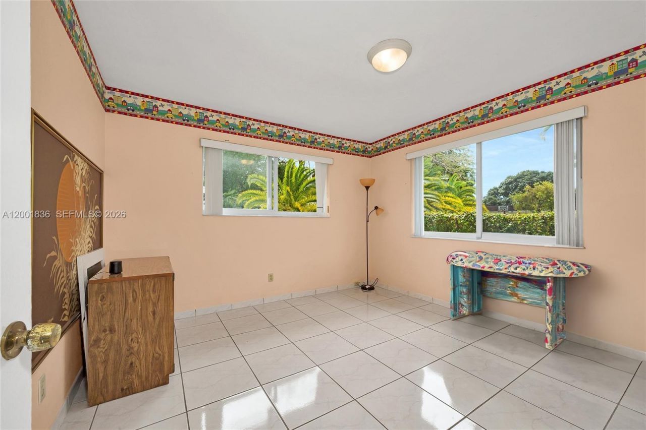 8355 SW 131st St , Pinecrest, FL 33156 Photo