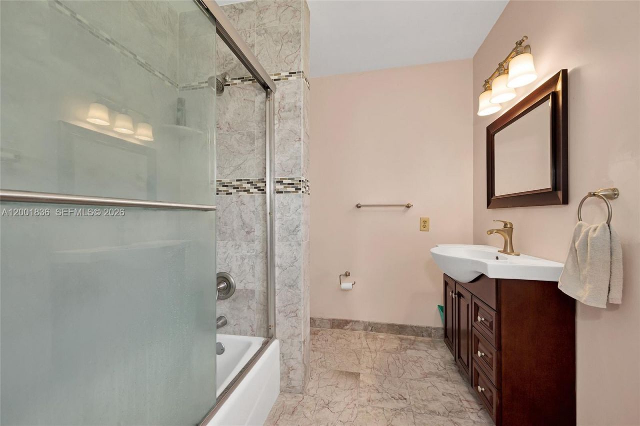 8355 SW 131st St , Pinecrest, FL 33156 Photo