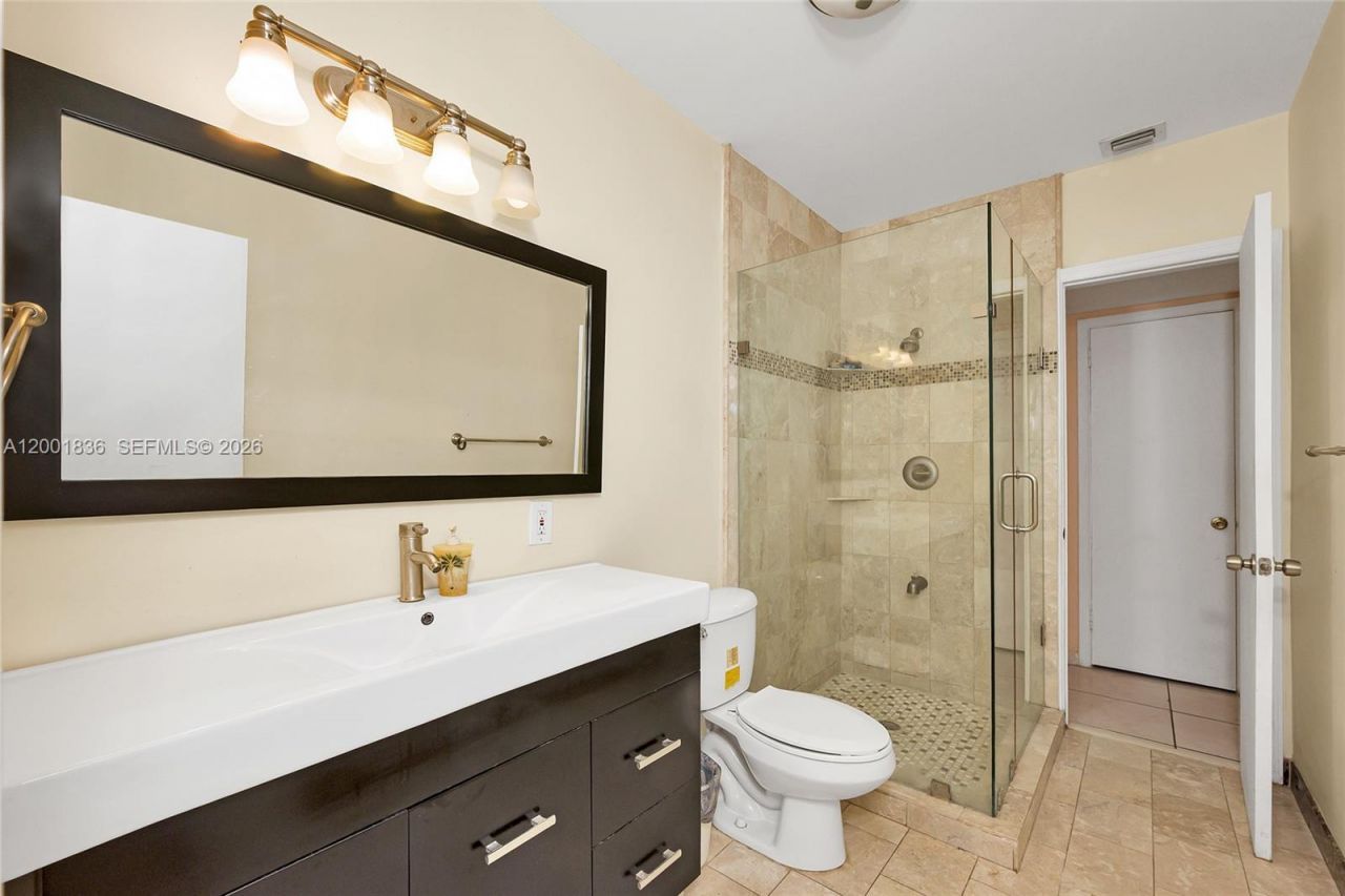 8355 SW 131st St , Pinecrest, FL 33156 Photo