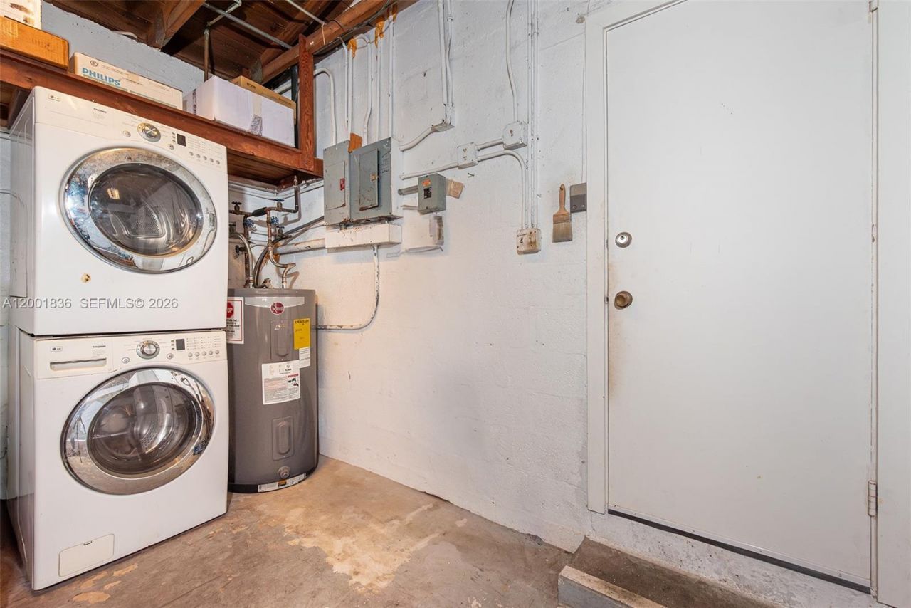 8355 SW 131st St , Pinecrest, FL 33156 Photo