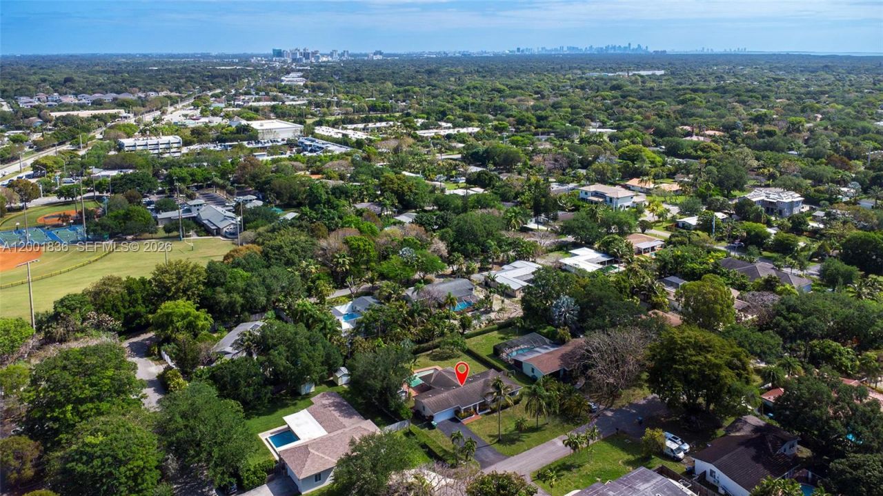 8355 SW 131st St , Pinecrest, FL 33156 Photo