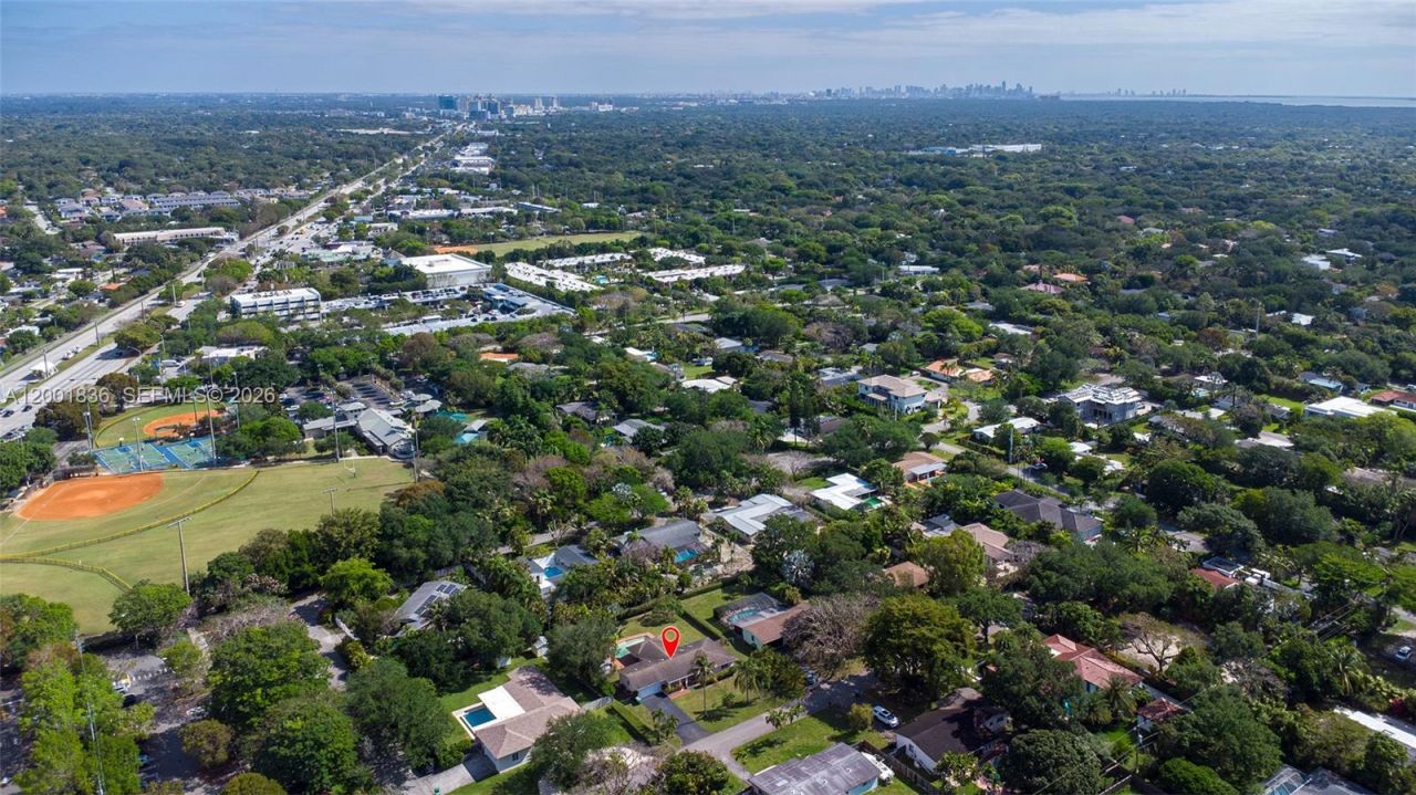 8355 SW 131st St , Pinecrest, FL 33156 Photo