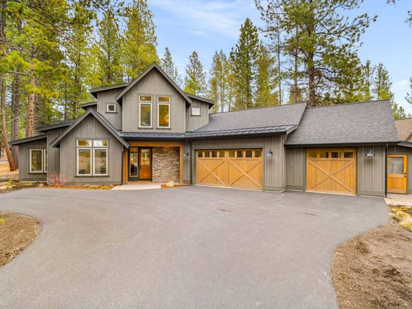 56302 Sable Rock Loop, Unit 255, Bend, OR 97707