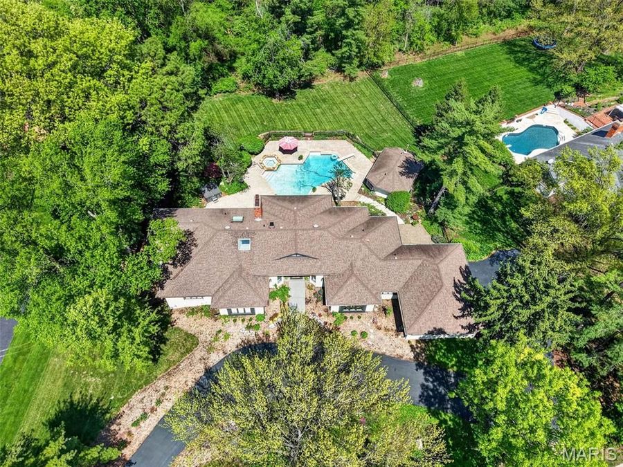 Property Image 95