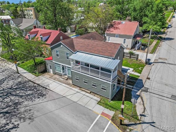 600 Washington Street , Hermann, MO 65041