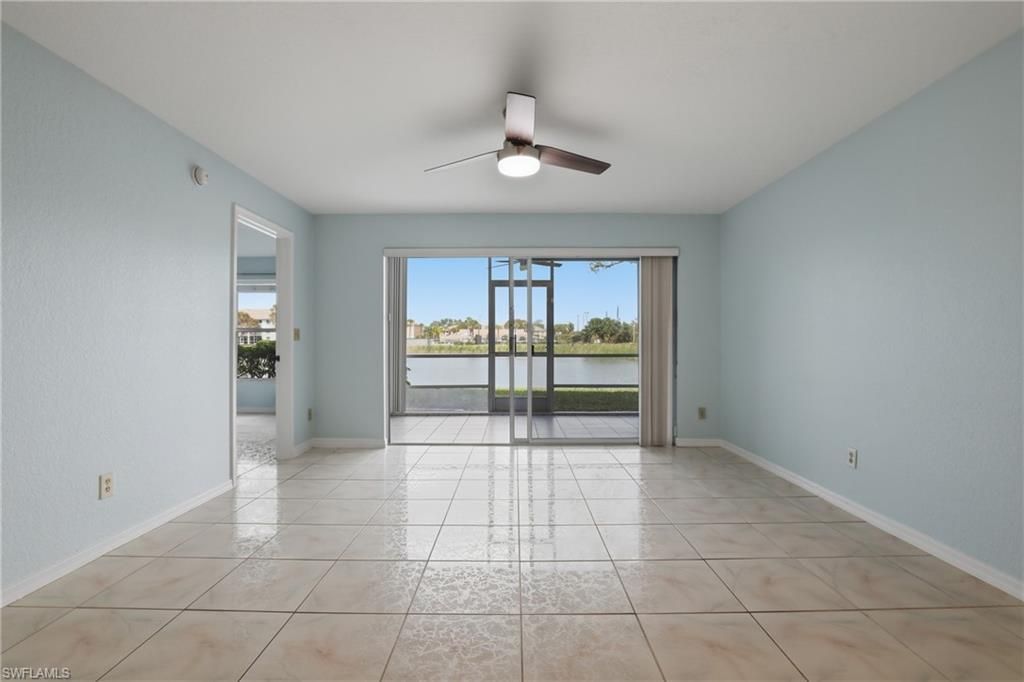 9580 Victoria Ln , Unit A102, Naples, FL 34109 Photo