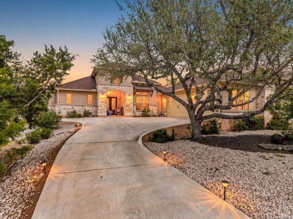 1930 Rothschild, New Braunfels, TX 78132