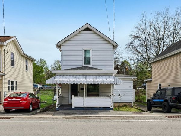 2112 Keystone Avenue, Greensburg, PA 15601