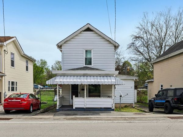 2112 Keystone Avenue , Greensburg, PA 15601