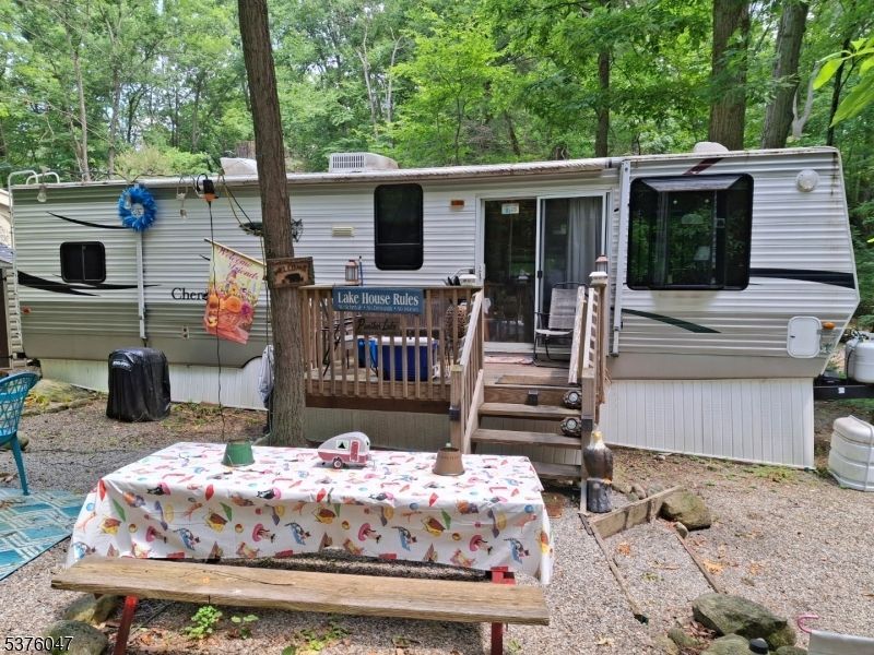 1 Pine Park, Byram, NJ 07821 Main Photo