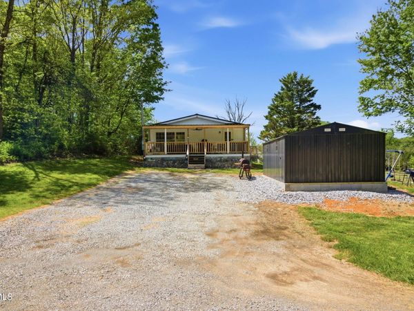 150 Carlton Ridge Lane, Greeneville, TN 37745