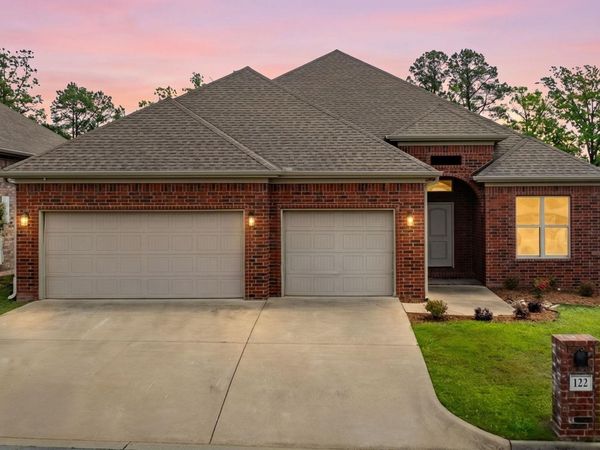 122 Valley Ranch Way , Little Rock, AR 72223
