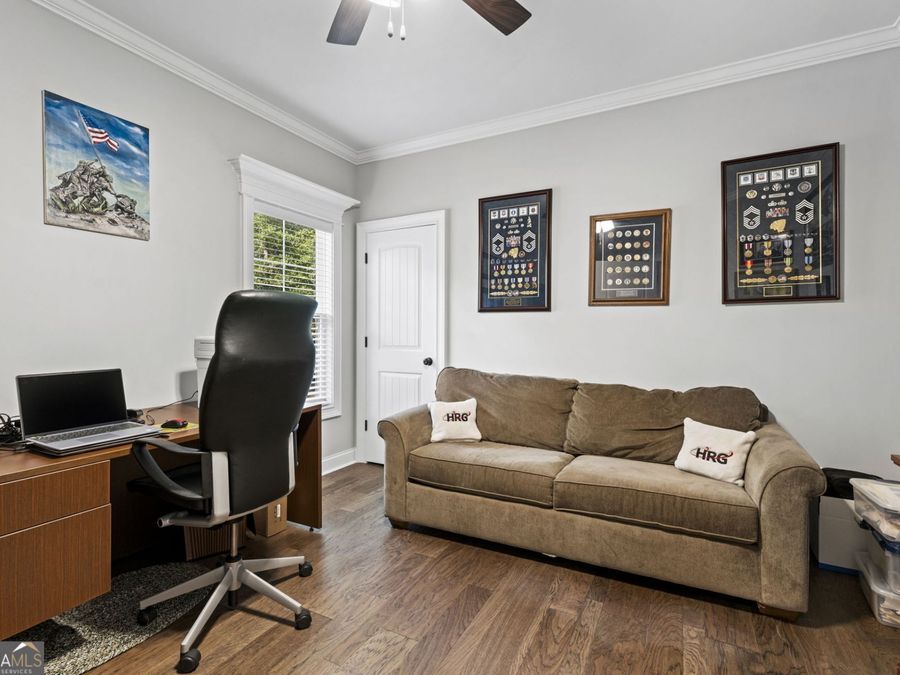 Property Image 11